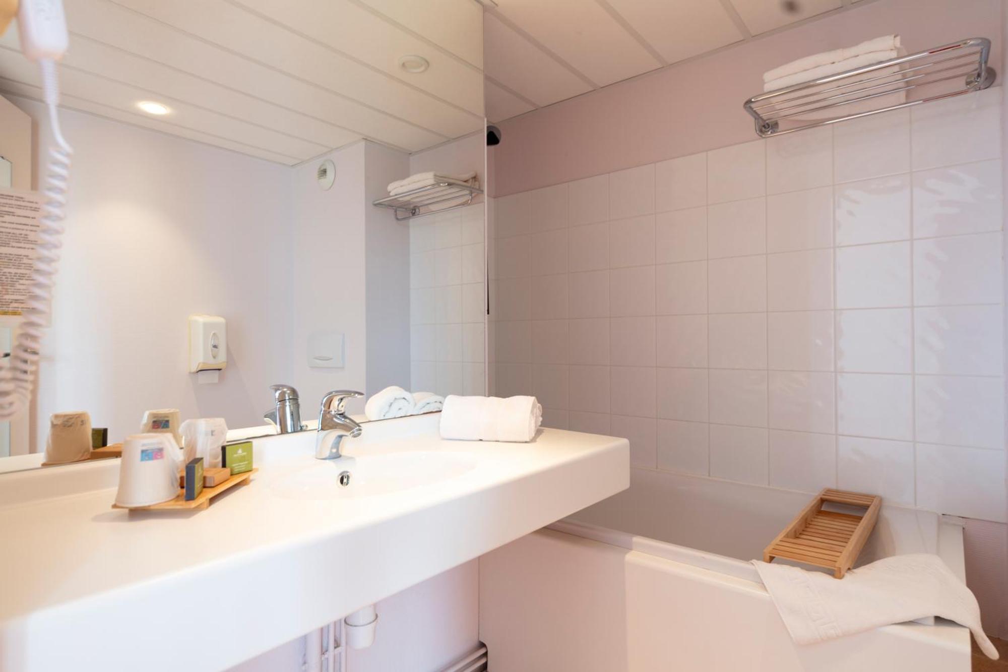Artemis Hotel Brioude Zimmer foto
